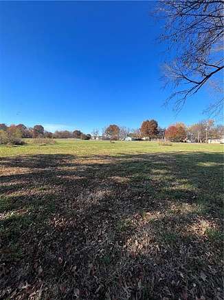 3 Acres of Land for Sale in Pittsburg, Kansas