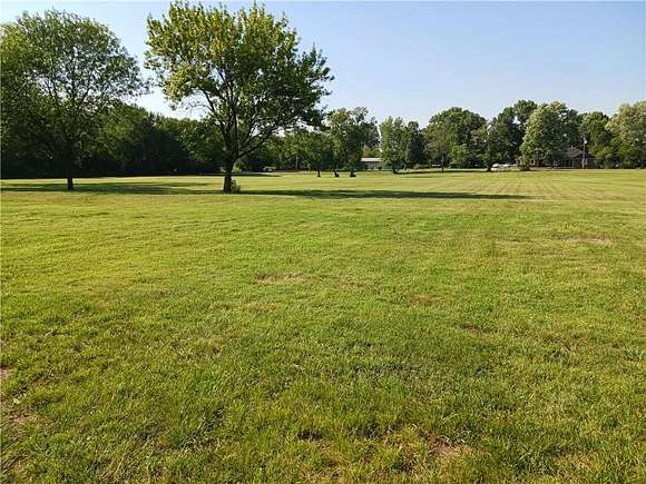5.7 Acres of Residential Land for Sale in Frontenac, Kansas