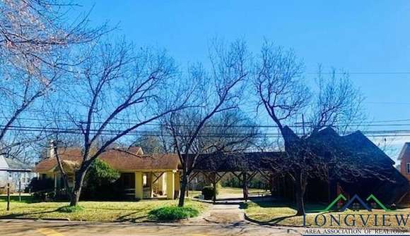 0.73 Acres of Commercial Land for Sale in Atlanta, Texas