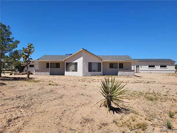 2 Acres of Residential Land with Home for Sale in Meadview, Arizona
