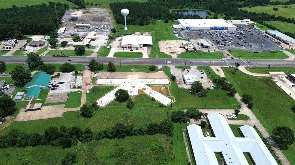 2 Acres of Mixed-Use Land for Sale in Crockett, Texas
