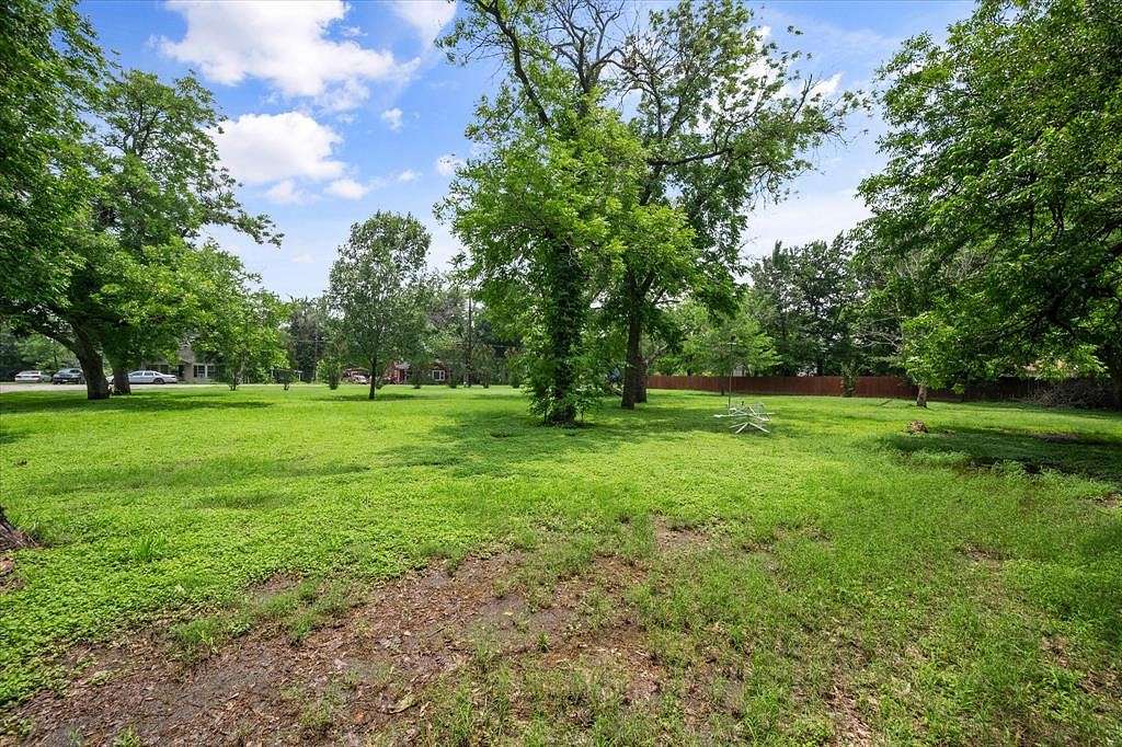 0.24 Acres of Residential Land for Sale in Kerens, Texas