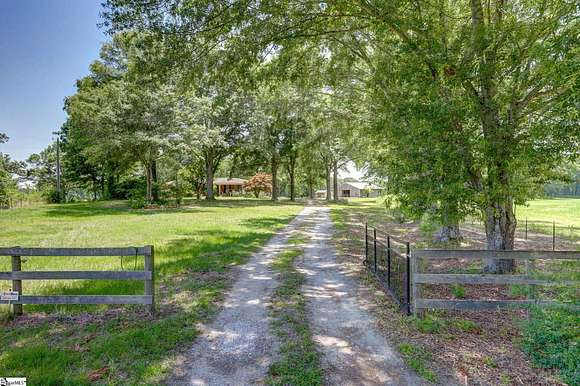 32 Acres of Agricultural Land with Home for Sale in Laurens, South Carolina