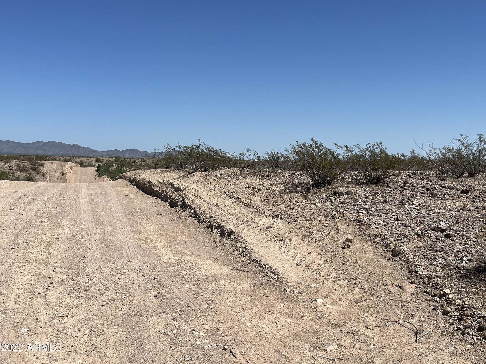 1 Acre of Residential Land for Sale in Tonopah, Arizona