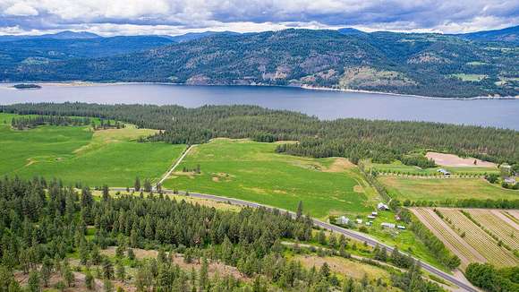 40.8 Acres of Agricultural Land with Home for Sale in Kettle Falls, Washington