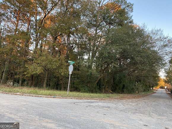 2.2 Acres of Residential Land for Sale in Scottdale, Georgia