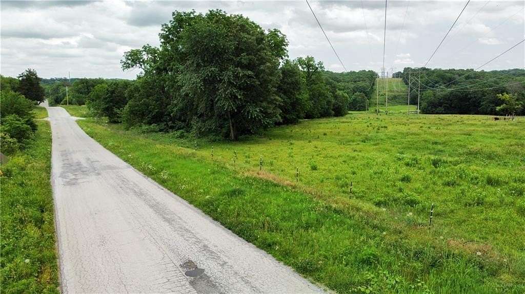 100 Acres of Land with Home for Sale in Freeman, Missouri