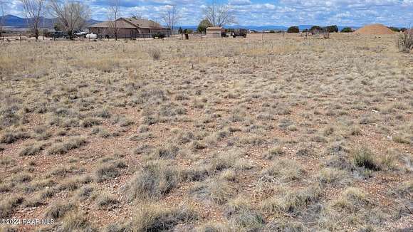 1.97 Acres of Residential Land for Sale in Paulden, Arizona