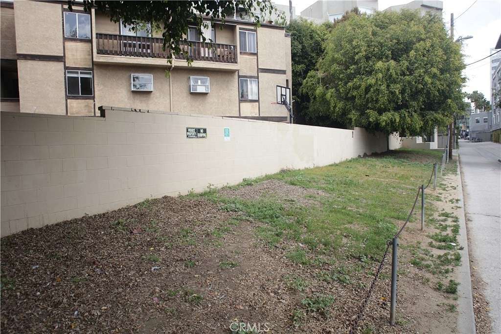 0.05 Acres of Land for Sale in Los Angeles, California