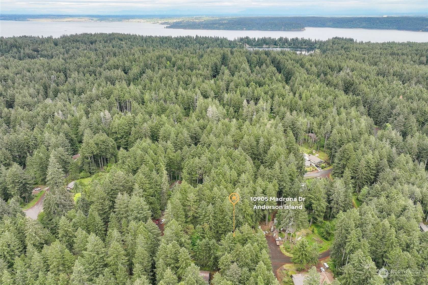 Residential Land for Sale in Anderson Island, Washington