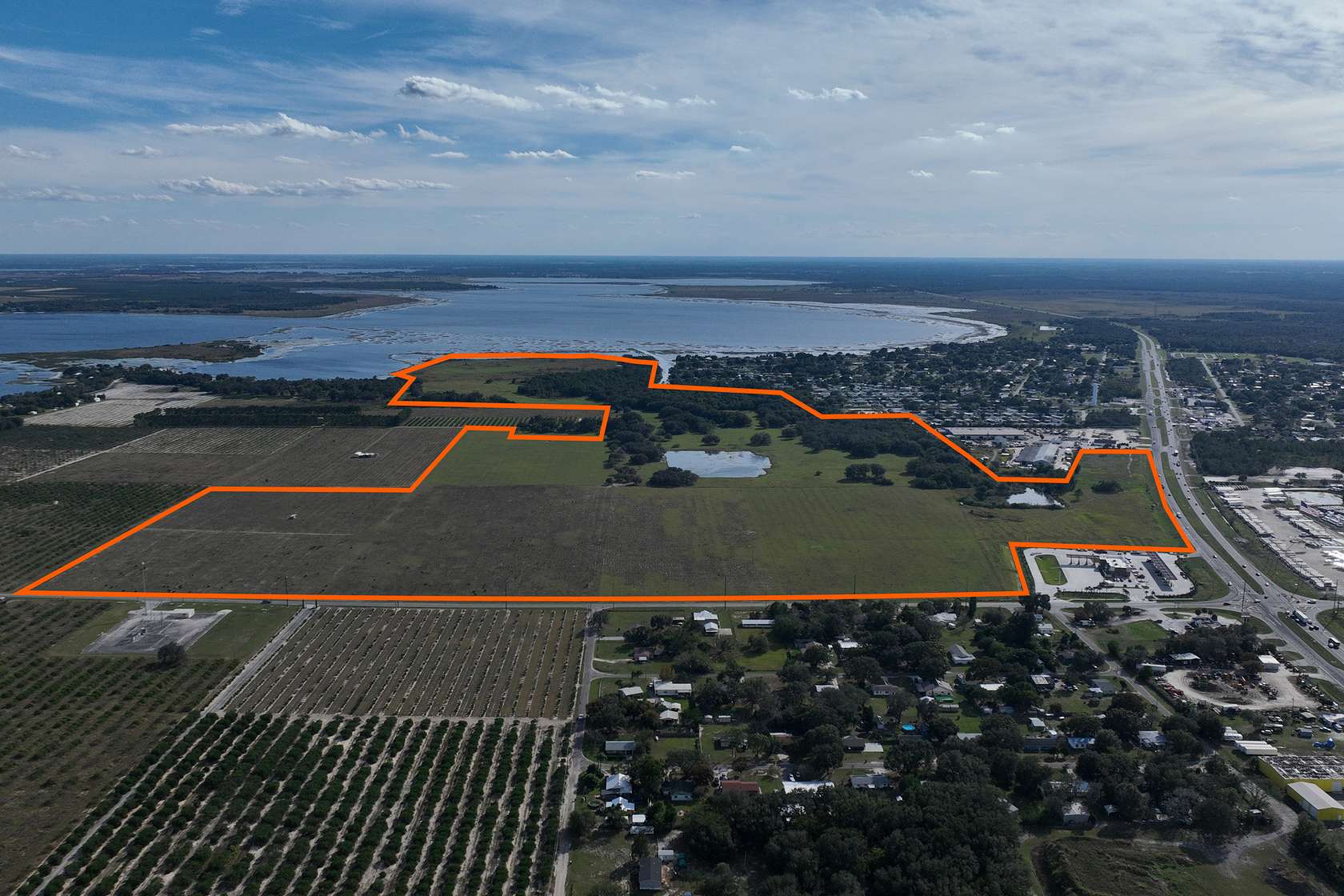 270 Acres of Land for Sale in Lake Wales, Florida
