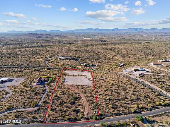 4.7 Acres of Residential Land for Sale in Wickenburg, Arizona