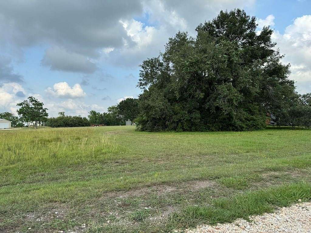 0.22 Acres of Mixed-Use Land for Sale in Palacios, Texas