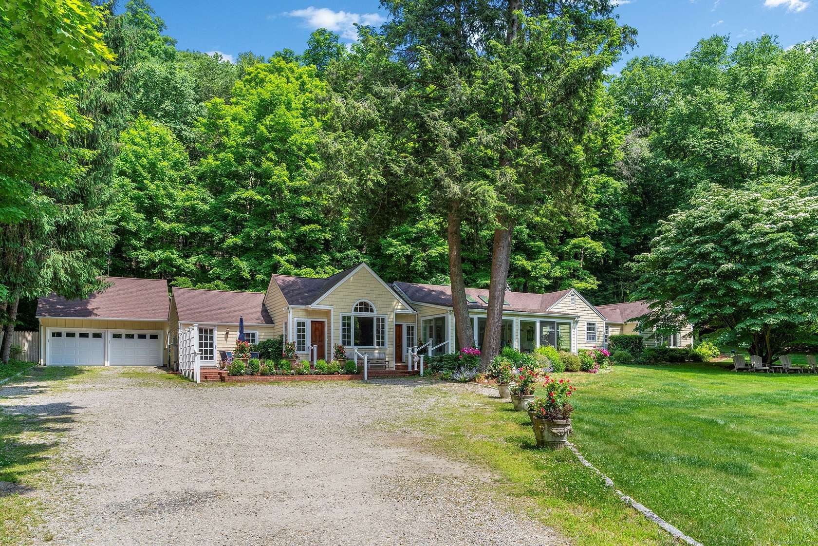 2.25 Acres of Residential Land with Home for Sale in New Canaan, Connecticut