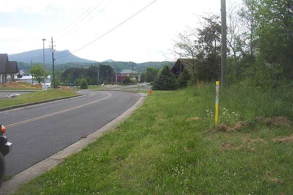 9.5 Acres of Commercial Land for Sale in Pigeon Forge, Tennessee