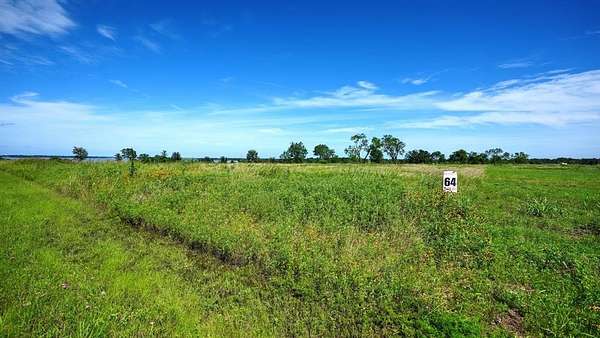 1 Acre of Residential Land for Sale in Corsicana, Texas