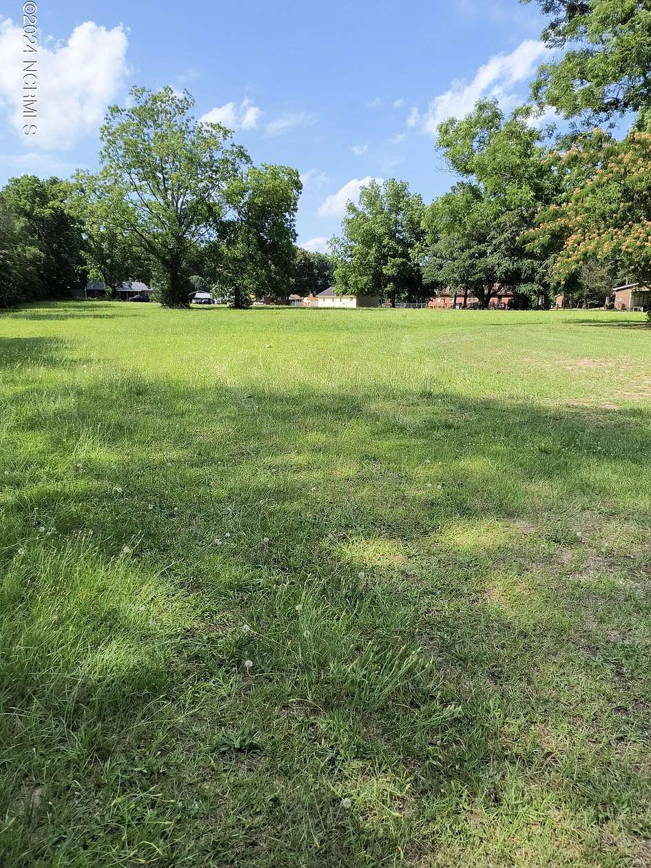 2.56 Acres of Residential Land for Sale in Kinston, North Carolina