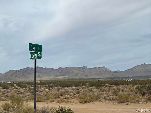 5 Acres of Land for Sale in Dolan Springs, Arizona