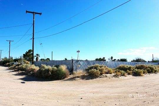 1 Acre of Land for Sale in Ridgecrest, California