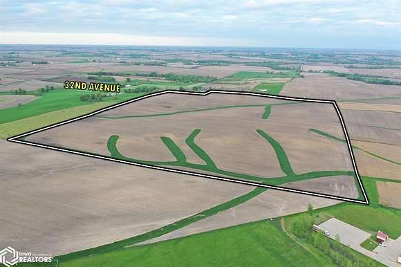 116 Acres of Agricultural Land for Sale in Urbana, Iowa