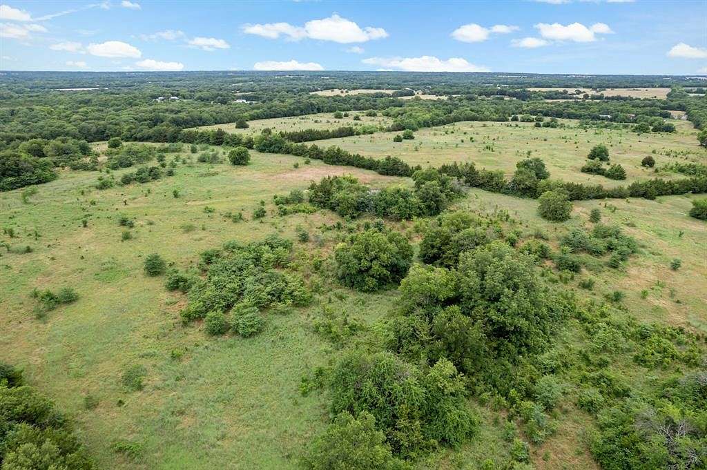 54 Acres of Land for Sale in Whitewright, Texas