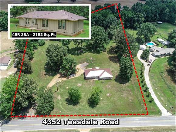 4.8 Acres of Residential Land with Home for Sale in Oakland, Mississippi