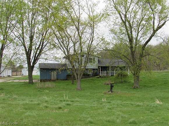 5 Acres of Residential Land with Home for Sale in Diamond, Ohio