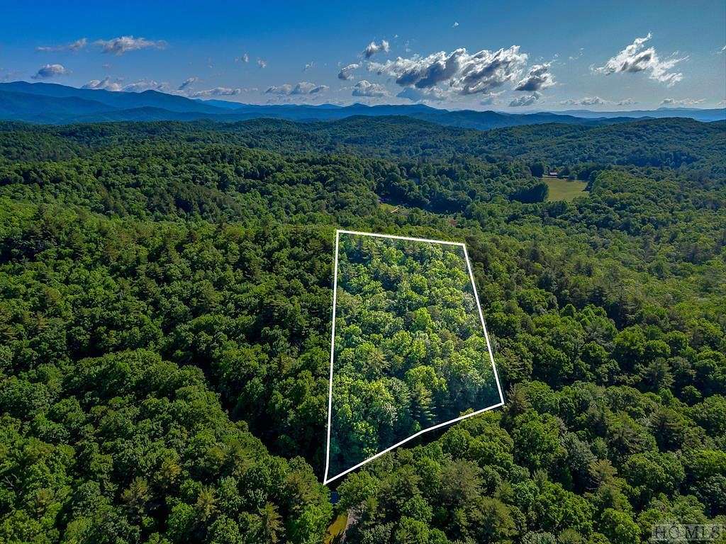 1.6 Acres of Land for Sale in Lake Toxaway, North Carolina