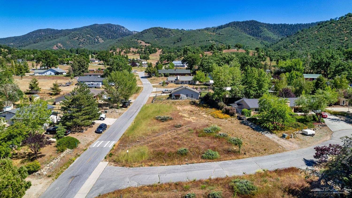 0.35 Acres of Residential Land for Sale in Tehachapi, California