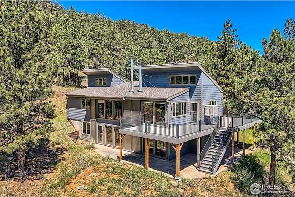 4.3 Acres of Residential Land with Home for Sale in Lyons, Colorado