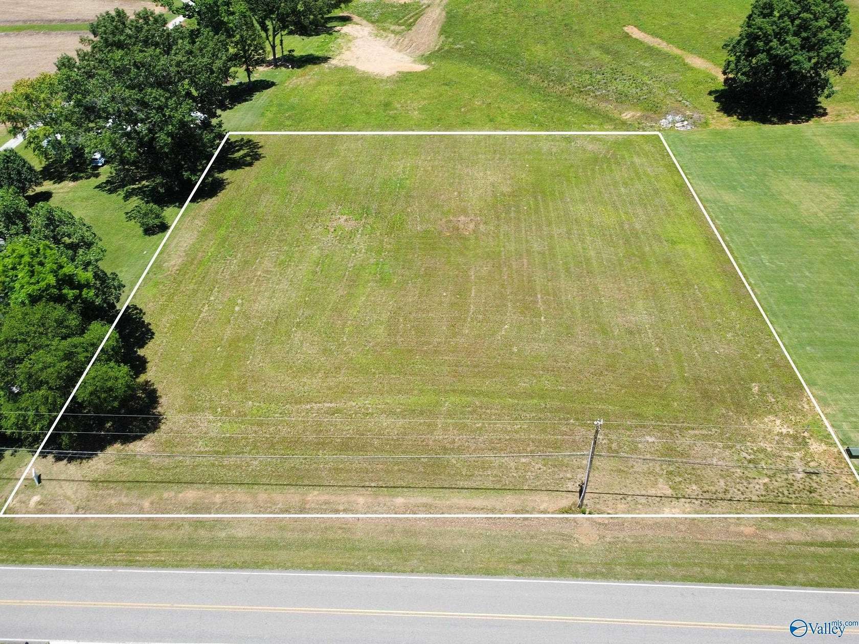 1.56 Acres of Residential Land for Sale in Hazel Green, Alabama