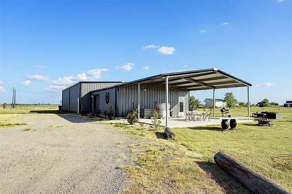 1 Acre of Improved Residential Land for Sale in Sealy, Texas