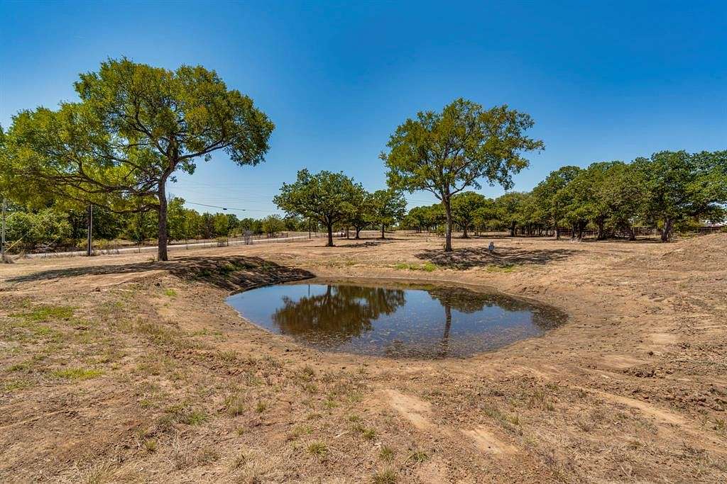 1.862 Acres of Residential Land for Sale in Alvarado, Texas