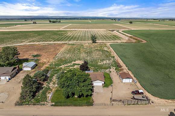 2.4 Acres of Residential Land with Home for Sale in Caldwell, Idaho