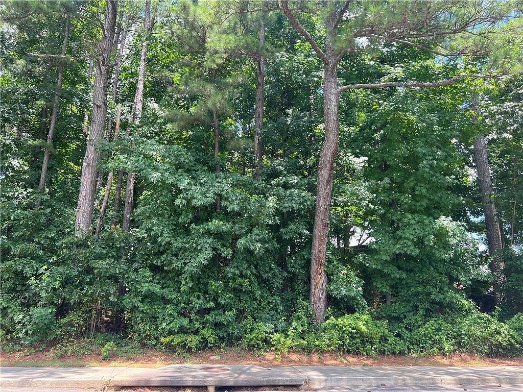 1.1 Acres of Mixed-Use Land for Sale in Lithonia, Georgia