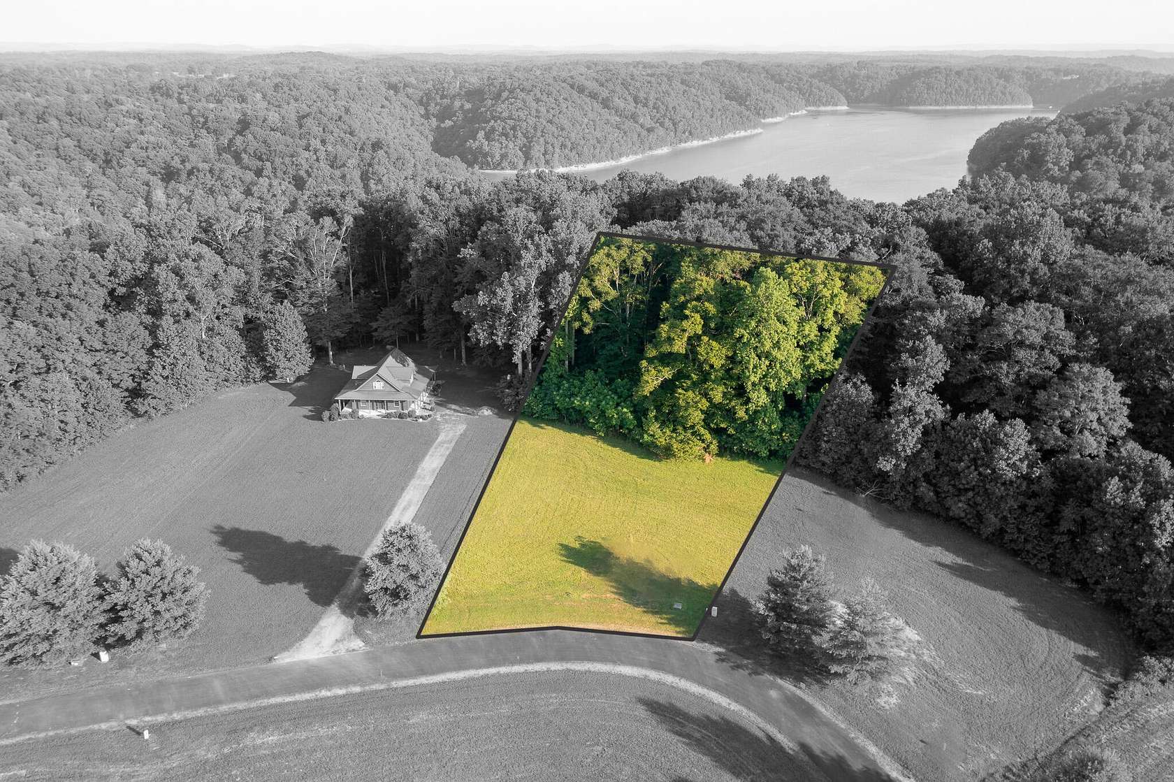 0.82 Acres of Residential Land for Sale in Russell Springs, Kentucky