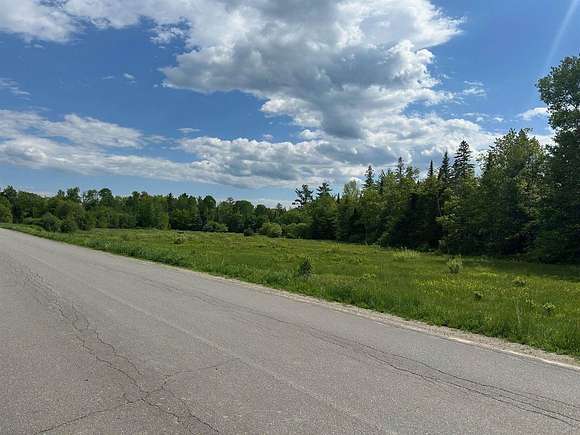 5.45 Acres of Residential Land for Sale in Kenduskeag, Maine