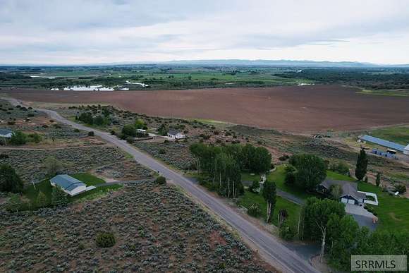 2.7 Acres of Residential Land for Sale in Menan, Idaho