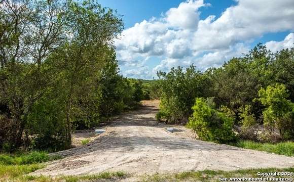 20 Acres of Land for Sale in Kenedy, Texas