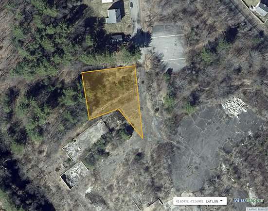 0.5 Acres of Land for Sale in Templeton, Massachusetts