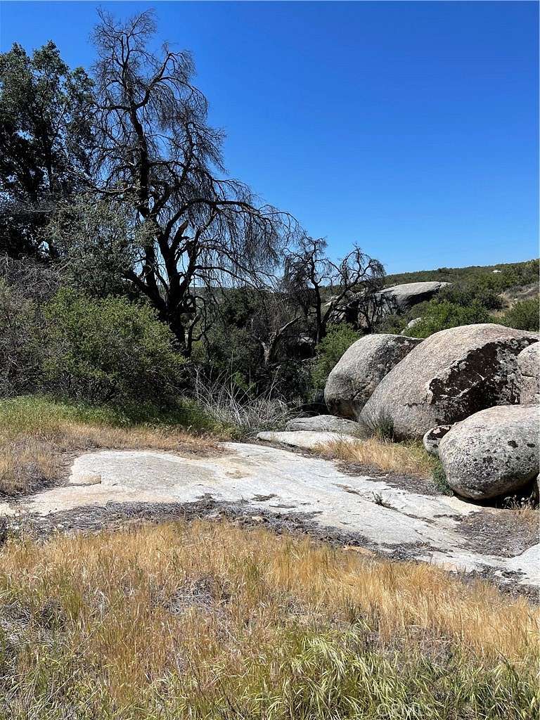 8 Acres of Land for Sale in Pine Valley, California