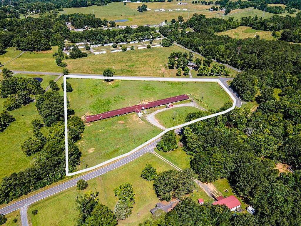 7 Acres of Residential Land for Sale in Chatsworth, Georgia