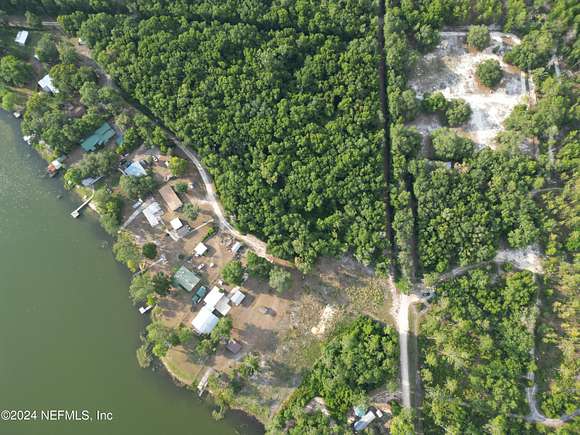 10.5 Acres of Recreational Land for Sale in Interlachen, Florida