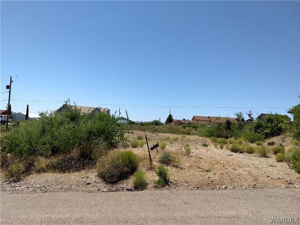 0.46 Acres of Residential Land for Sale in Golden Valley, Arizona