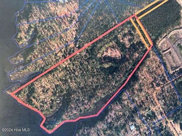 13.4 Acres of Land for Sale in Oriental, North Carolina