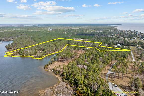 21 Acres of Land for Sale in Oriental, North Carolina