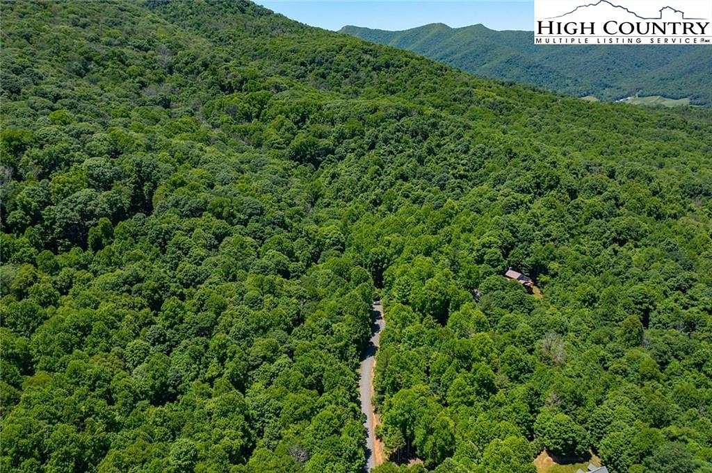 4 Acres of Land for Sale in West Jefferson, North Carolina