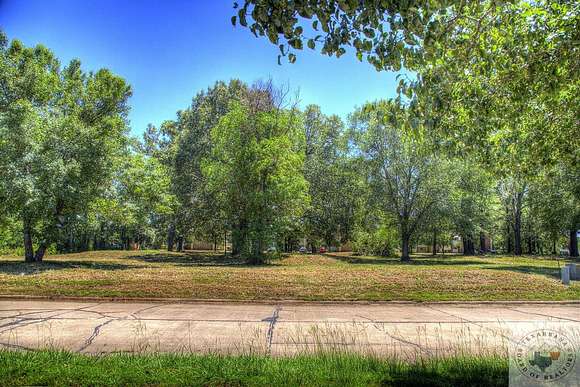 1.7 Acres of Commercial Land for Sale in Texarkana, Texas