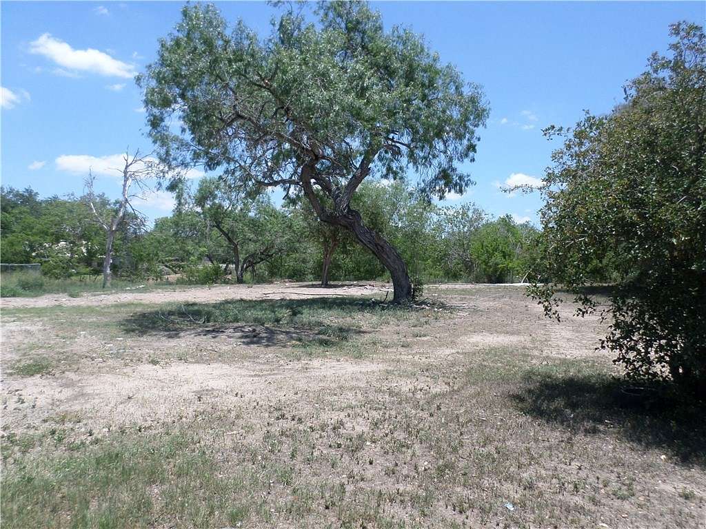 0.47 Acres of Residential Land for Sale in Lake City, Texas