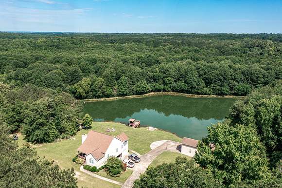 374 Acres of Recreational Land with Home for Sale in Dry Branch, Georgia